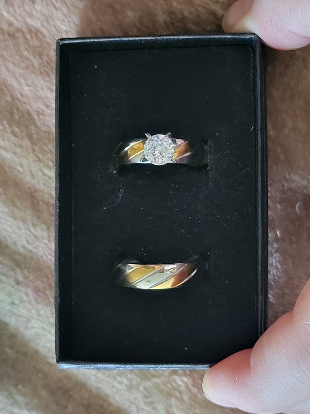 🧋NEW🧋 Stainless Steel Two-Tone Solitaire Engagement Ring With Band Size 9